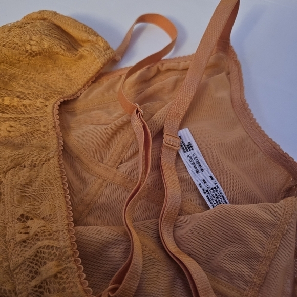 Free People Stretch-Lace Soft Bralette Tank - Picture 5 of 6